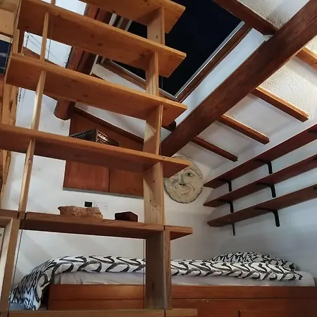 Casa Gianfranco Millepapaverirossi 公寓 Cesi